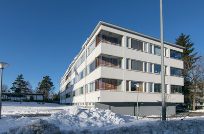 Mäkitorpantie 8 vuokrataan myydään