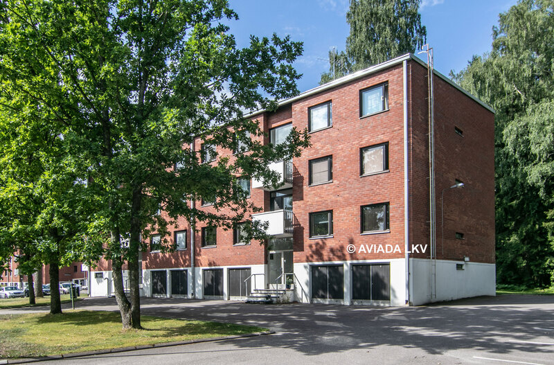 Veitsitie 16 Vantaa myydään